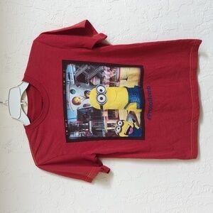 🌻 Despicable Me 2 Minions Red #PhotoBomb Tee Shirt Size Youth Medium (10/12)